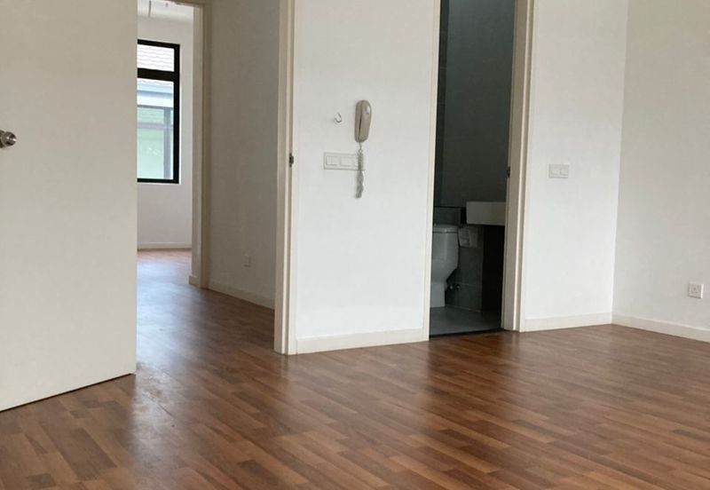 Cradleton @ Eco Majestic