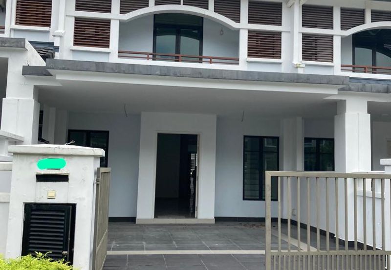 Cradleton @ Eco Majestic