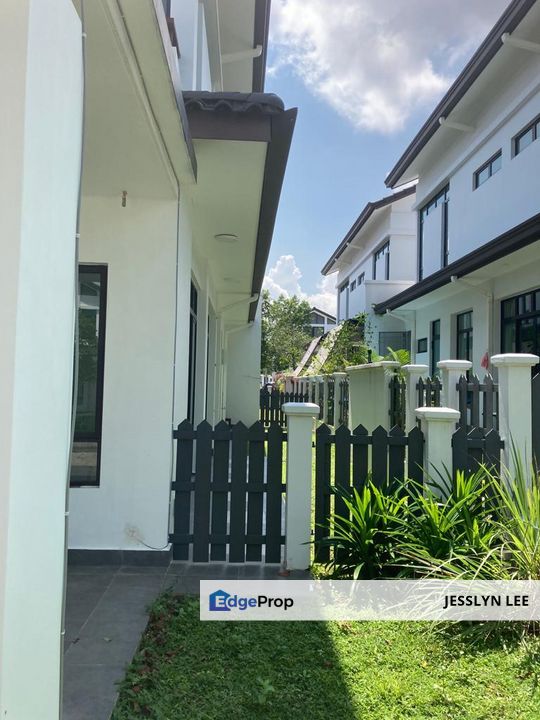 [Full Loan can arrange] Eco Majestic Semi D , Selangor, Semenyih