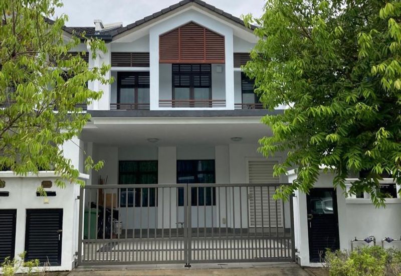 Cradleton @ Eco Majestic