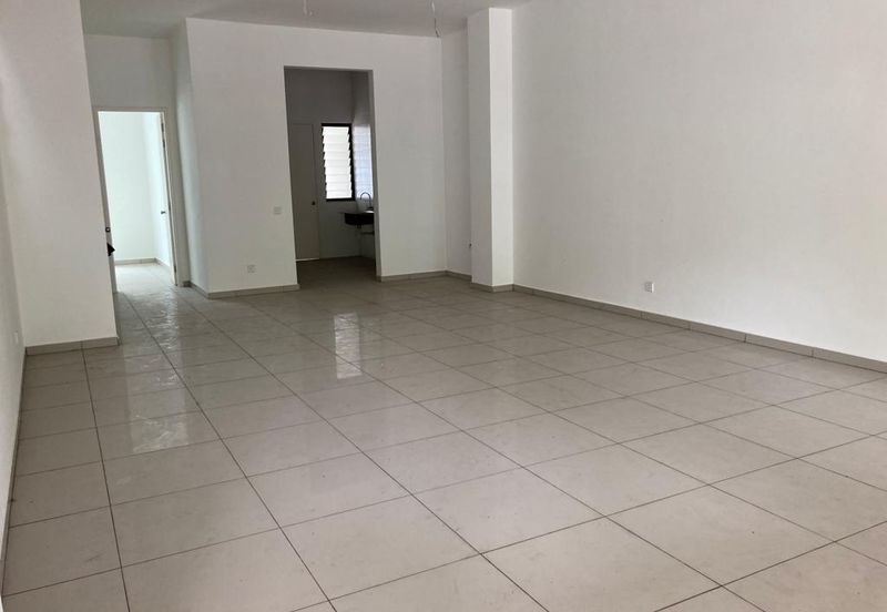 Cradleton @ Eco Majestic