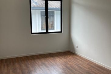 Cradleton @ Eco Majestic