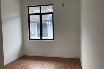 Cradleton @ Eco Majestic