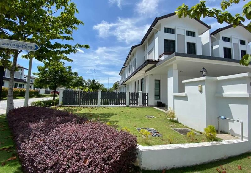 Tenderfields @ Eco Majestic