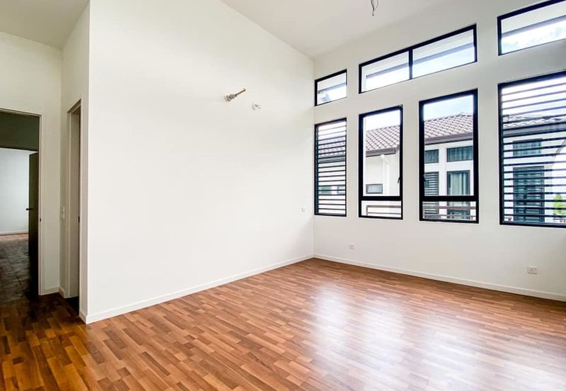 Tenderfields @ Eco Majestic