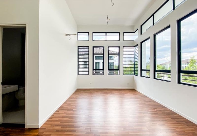 Tenderfields @ Eco Majestic