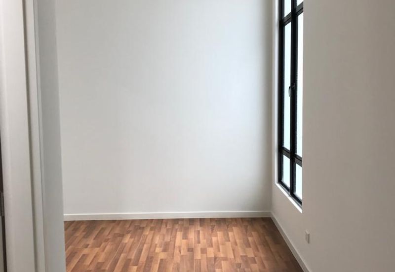 Tenderfields @ Eco Majestic