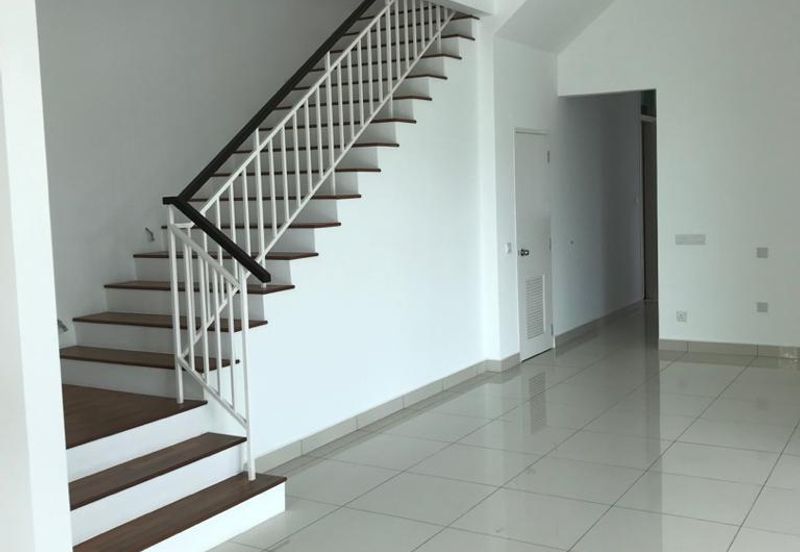 Tenderfields @ Eco Majestic