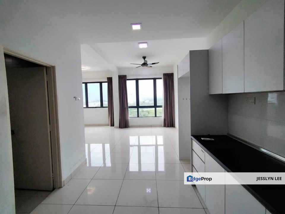 [100% Loan, Booking RM 1k] Kiara Plaza Service Apartment @ Semenyih , Selangor, Semenyih