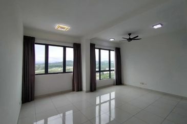 Kiara Plaza Service Apartment @ Semenyih