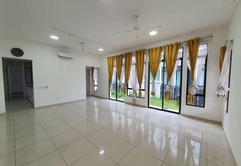 Tenderfields @ Eco Majestic