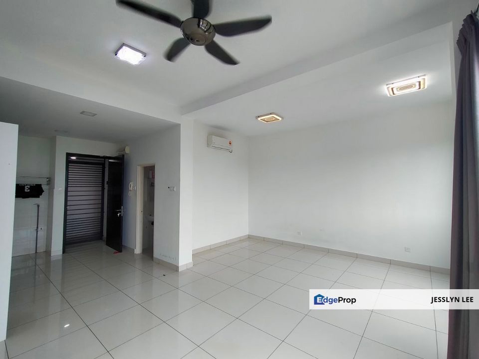 Kiara Plaza, Semenyih For Sale, Selangor, Semenyih