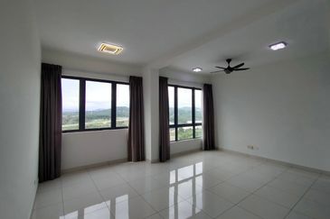 Kiara Plaza Service Apartment @ Semenyih