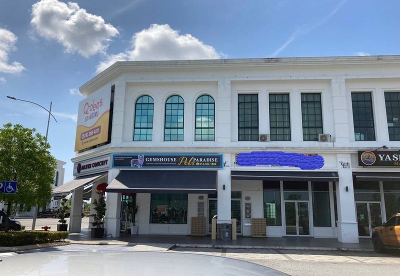 Ivoris @ Eco Majestic