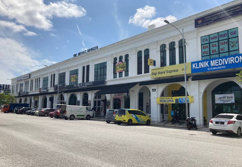 Ivoris @ Eco Majestic