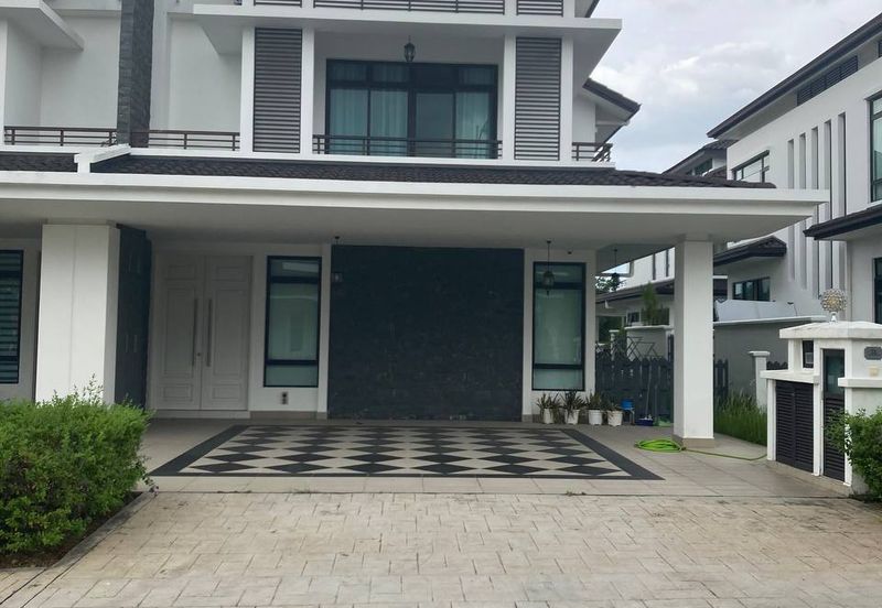 Tenderfields @ Eco Majestic