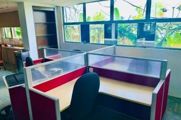 Taipan Business Centre, USJ 10