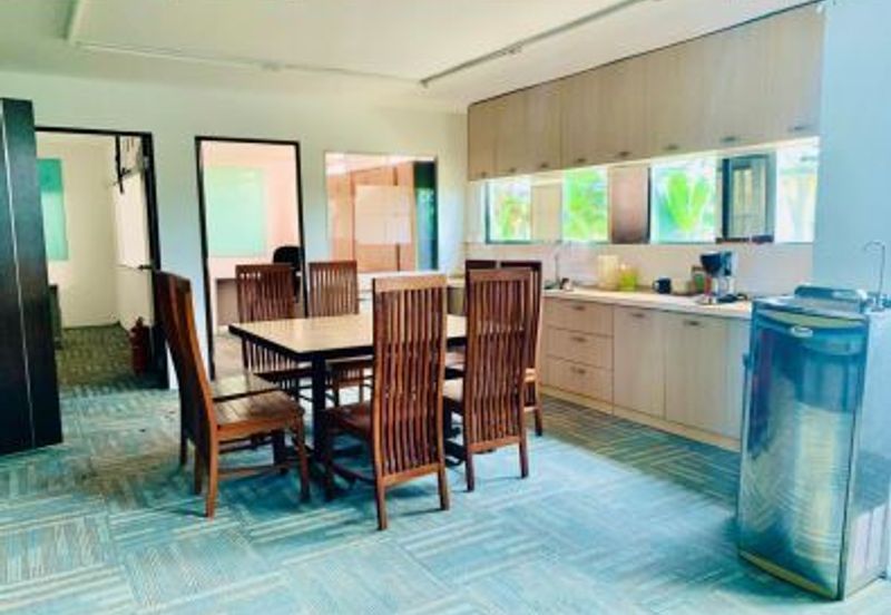 Taipan Business Centre, USJ 10