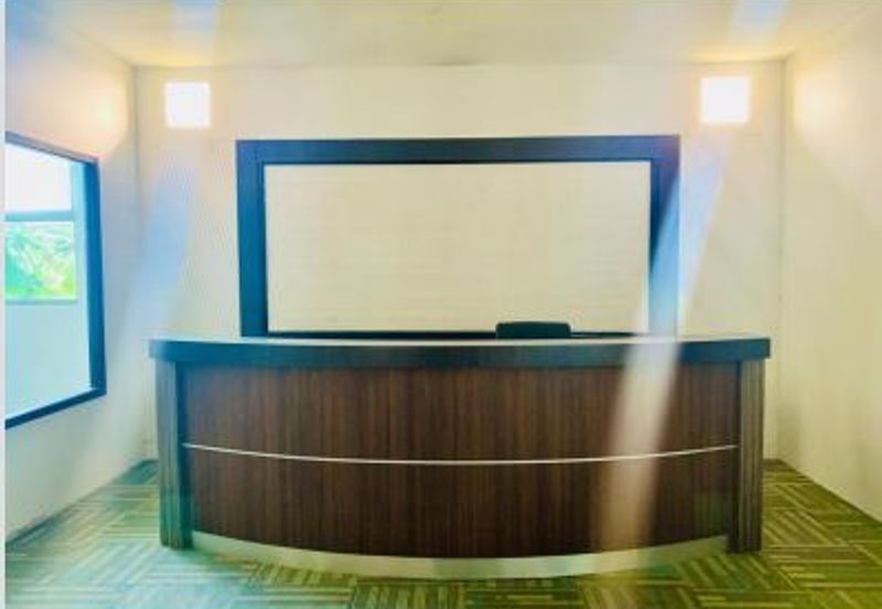 Taipan Business Centre, USJ 10