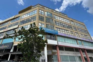 Taipan Business Centre, USJ 10