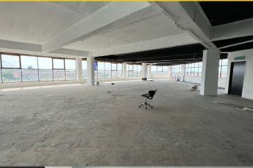 Taipan Business Centre, USJ 10