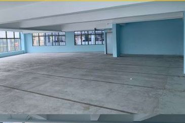 Taipan Business Centre, USJ 10