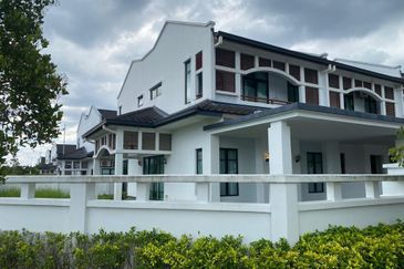 Cradleton @ Eco Majestic