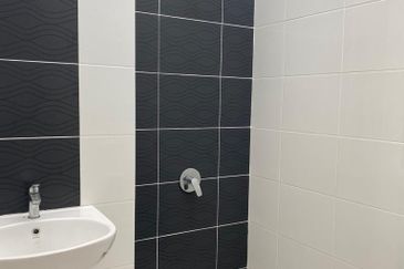 Cradleton @ Eco Majestic