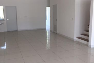 Parkfield Residences, Tropicana Heights