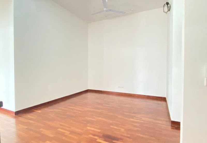 Tenderfields @ Eco Majestic