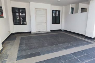 Cradleton @ Eco Majestic