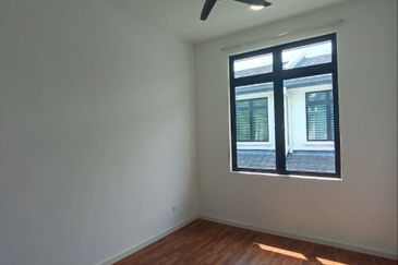 Cradleton @ Eco Majestic