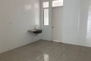 Cradleton @ Eco Majestic