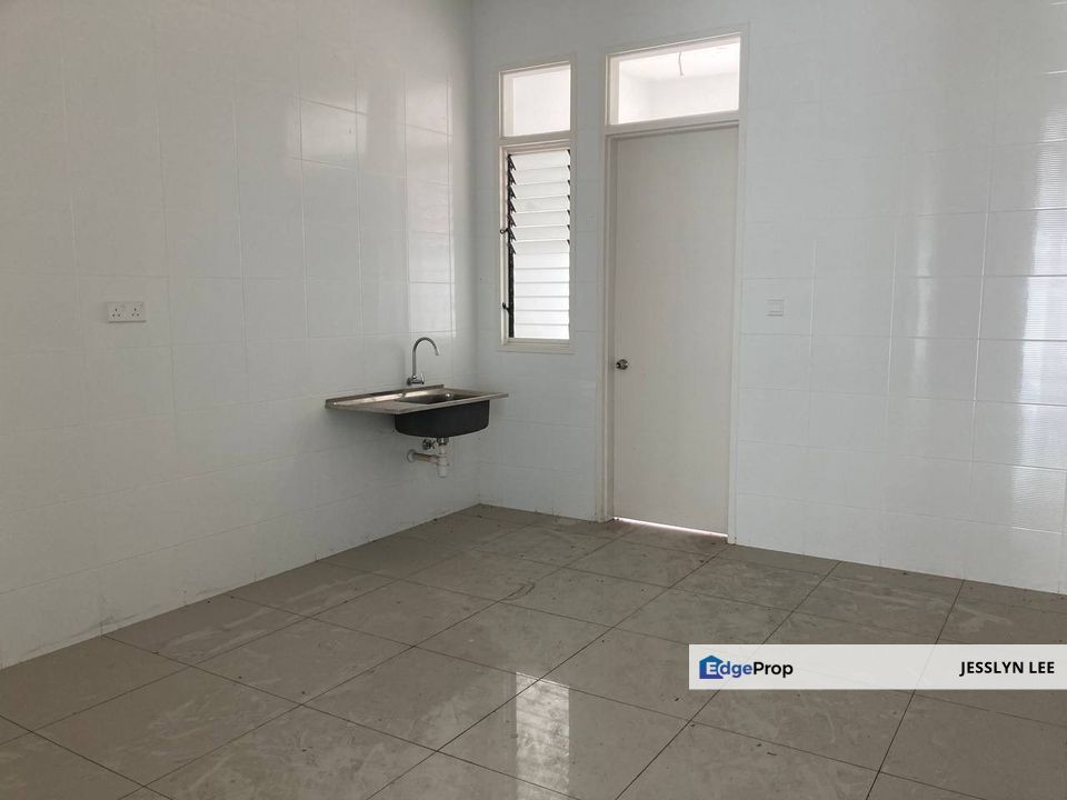 Cradleton Eco Majestic, Semenyih [Biggest size 24x75], Selangor, Semenyih