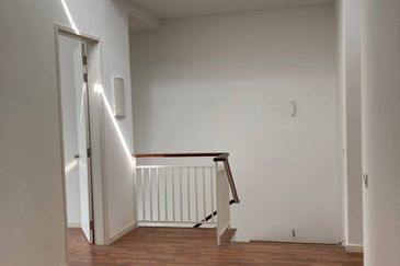 Cradleton @ Eco Majestic