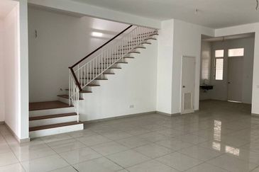 Cradleton @ Eco Majestic