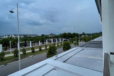 Merrydale @ Eco Majestic