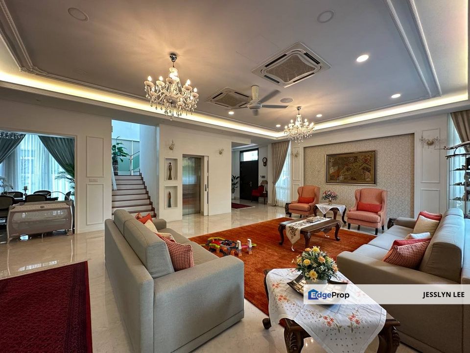 Renovated 3.5 Storey Bungalow Aspen Garden Residence Cyberjaya  , Selangor, Cyberjaya