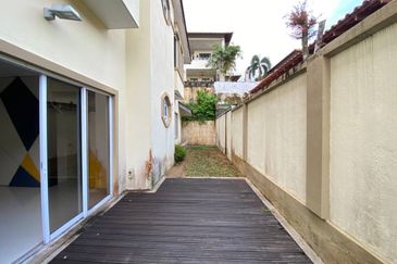 Impian Golf & Country Club