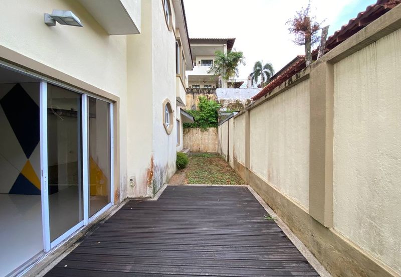 Impian Golf & Country Club