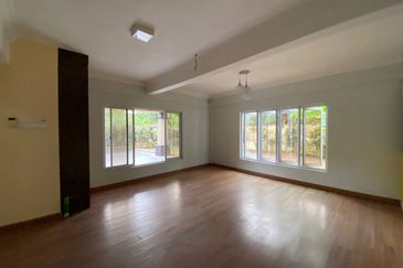 Impian Golf & Country Club