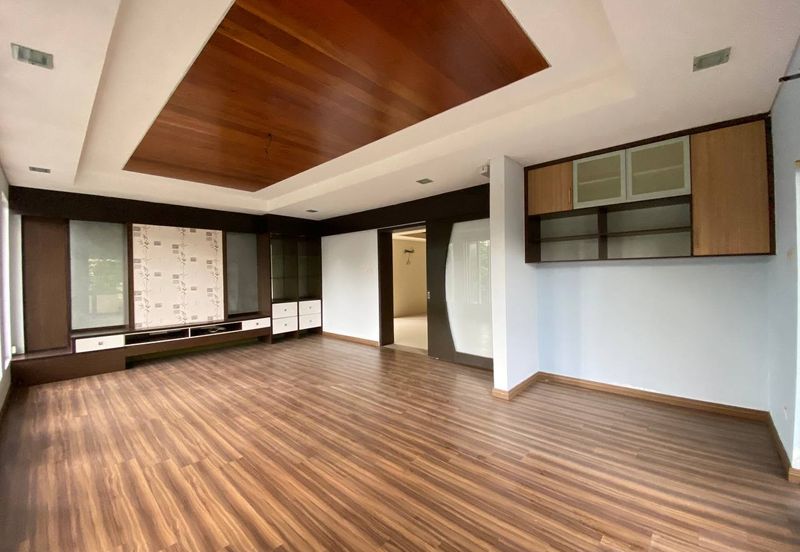 Impian Golf & Country Club