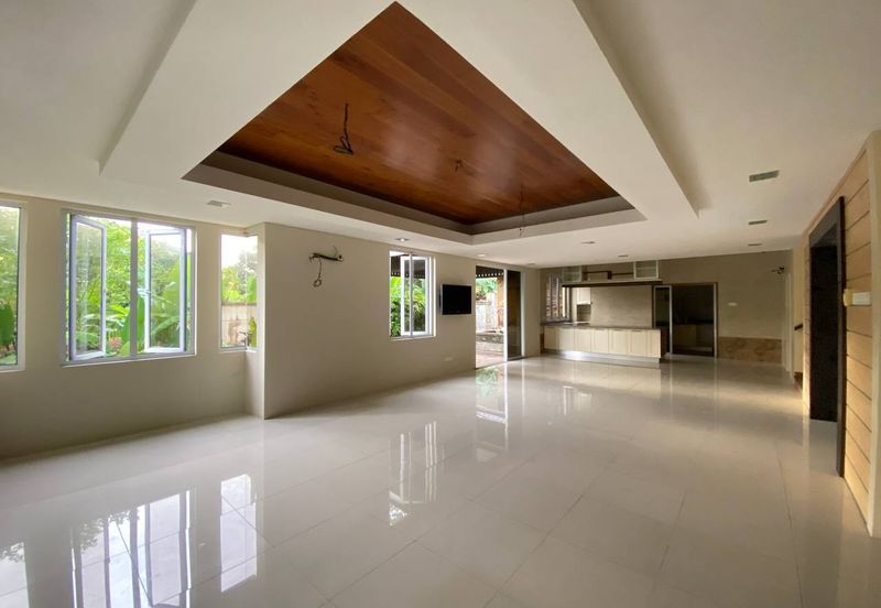 Impian Golf & Country Club