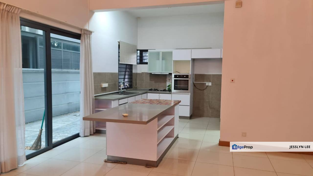 3 Storey Semi Detached House Armada Villa Taman Desa KL  , Kuala Lumpur, Taman Desa 