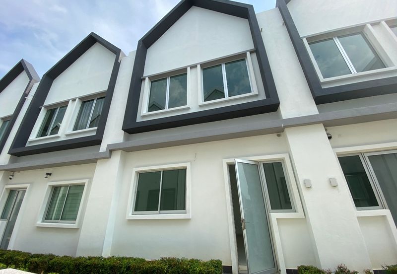 Ebonylane @ Eco Forest