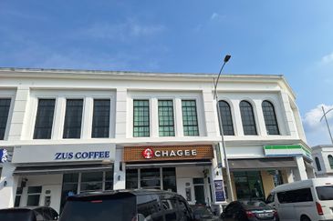 Ivoris @ Eco Majestic