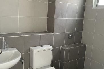 Azolla @ Setia EcoHill 2