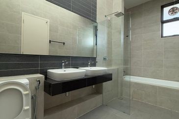 Tenderfields @ Eco Majestic