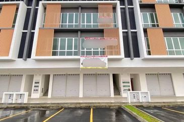 3 Storeys Shoplot [GROUND FLOOR] Avenue 3, Medan Puteri @ Bandar Tasik Puteri, Rawang, Selangor