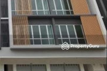 3 Storeys Shoplot [GROUND FLOOR] Avenue 3, Medan Puteri @ Bandar Tasik Puteri, Rawang, Selangor